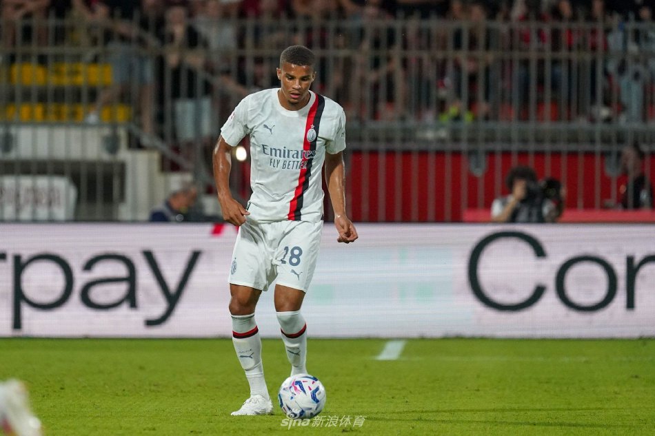 受媒体采访 受媒体采访