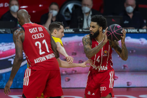 队对他未来 队对他未来