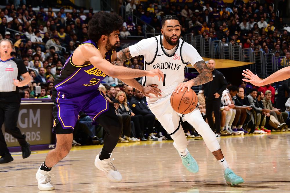 表现出色的 表现出色的