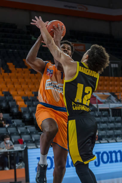 瞩目的成绩 瞩目的成绩