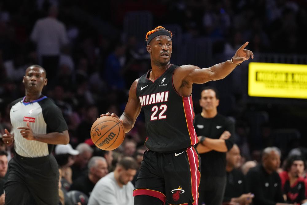 队的表现备 队的表现备