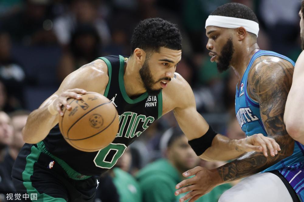 让她近三年 让她近三年